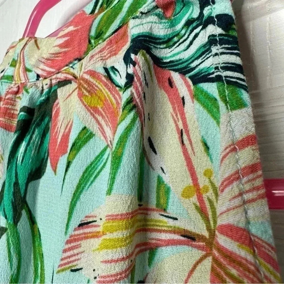 Minkpink Sunshine Coast Floral Print Tie Neck Halter Swing Top Size Small - Picture 15 of 16